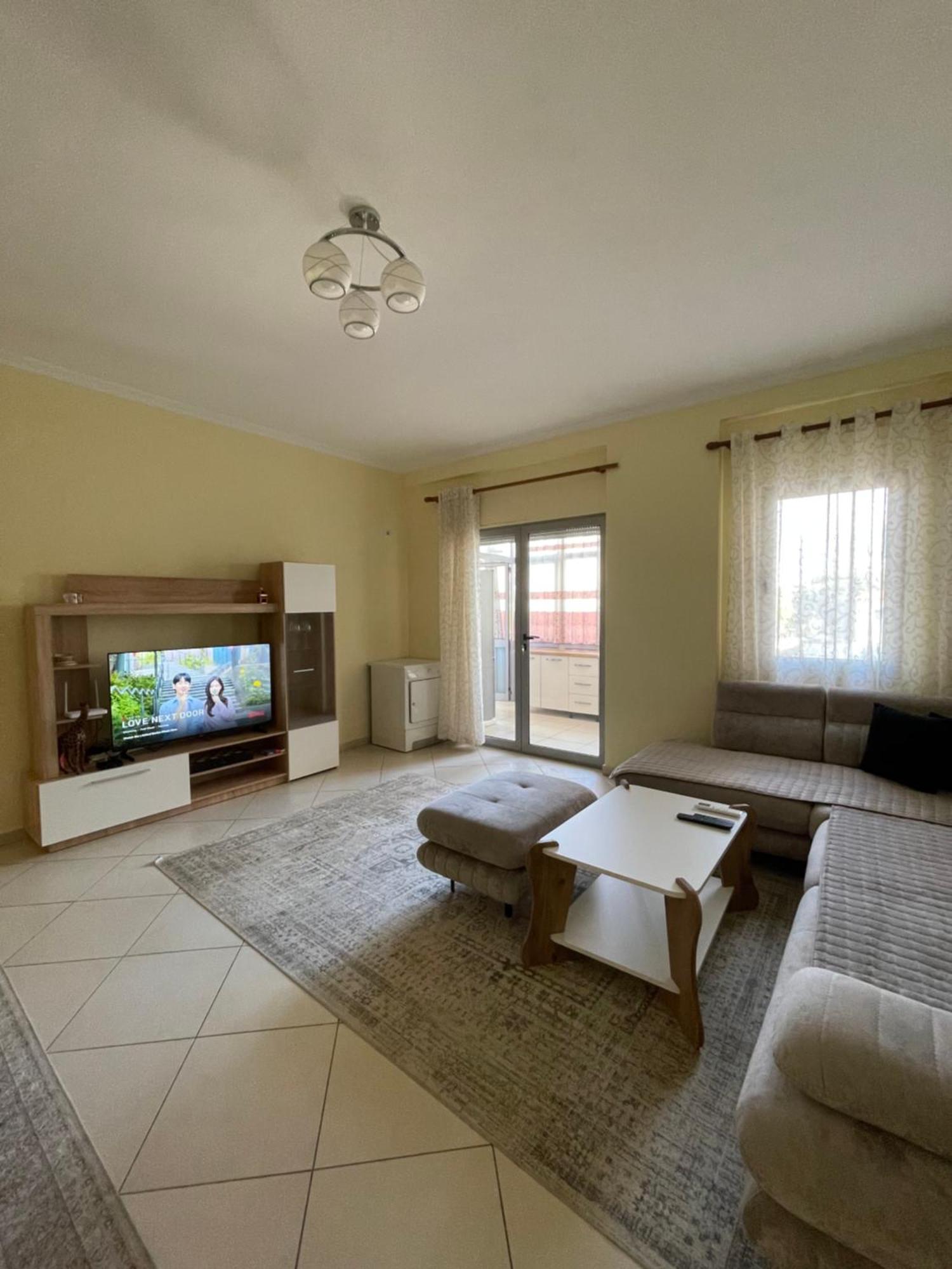New Baazar Terrace Apartment Tirana Exterior foto